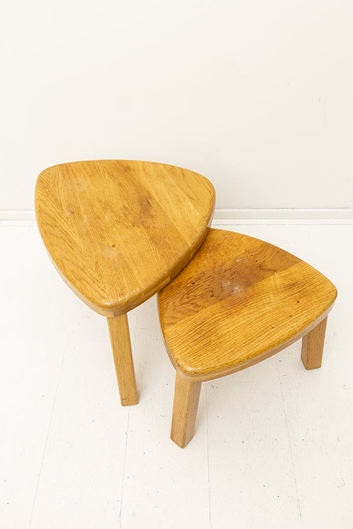 Vintage eikenhout bijzettafeltje jaren 90 - set van 2