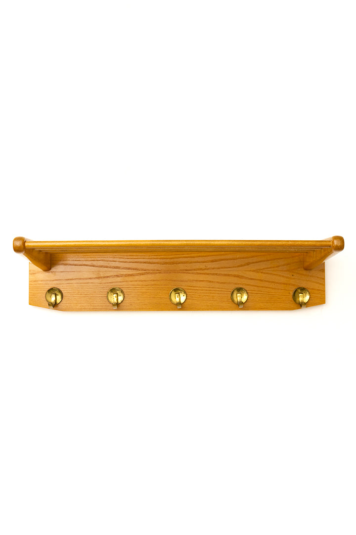 Vintage eikenhouten wandkapstok met hoedenplank en messing haken
