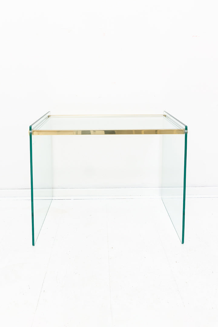 Vintage glazen bijzettafel met messing detail jaren 80