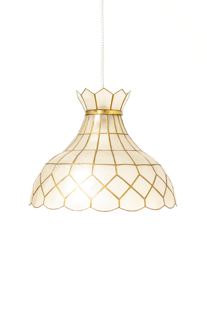Vintage hanglamp messing en parelmoer in Tiffany’s stijl