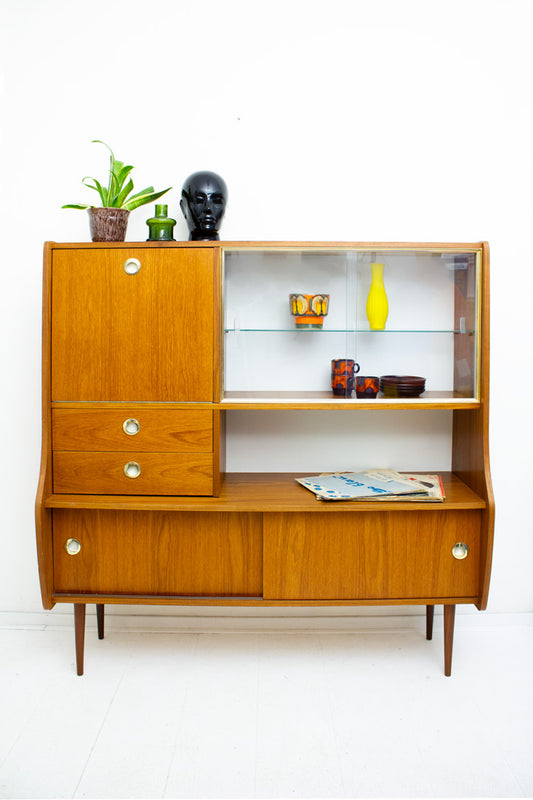 Vintage highboard kast met glazen schuifdeurtjes