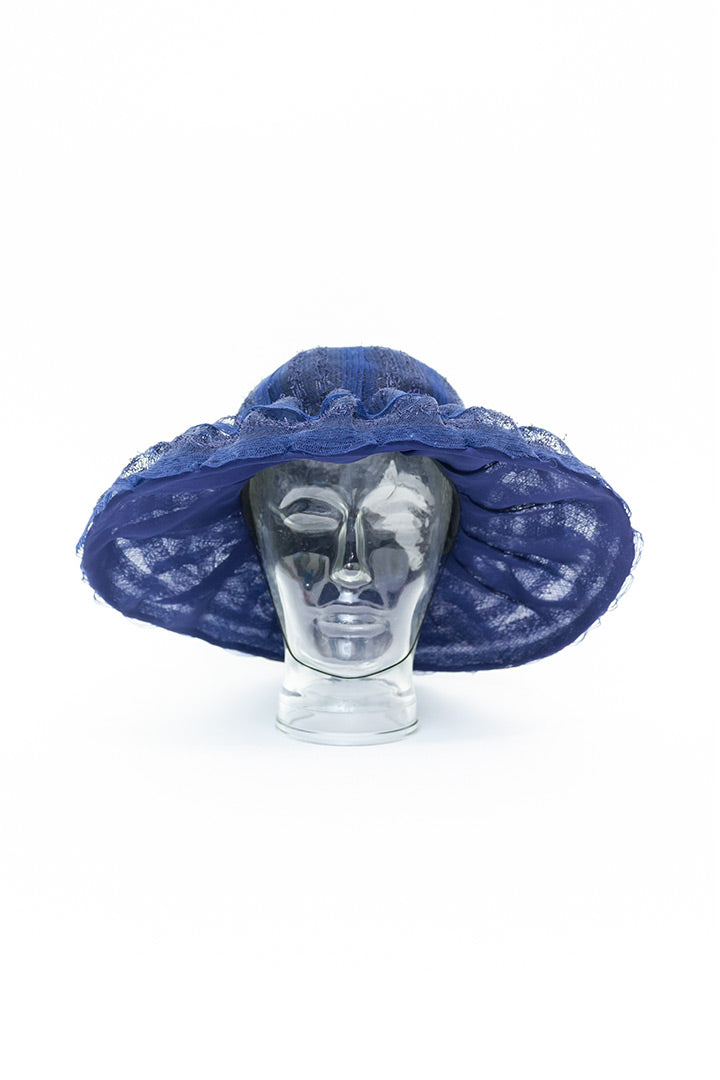 Vintage hoed van donkerblauw organza