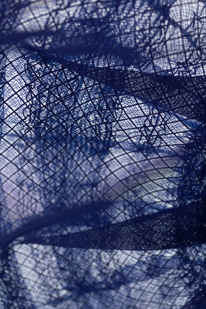Vintage hoed van donkerblauw organza