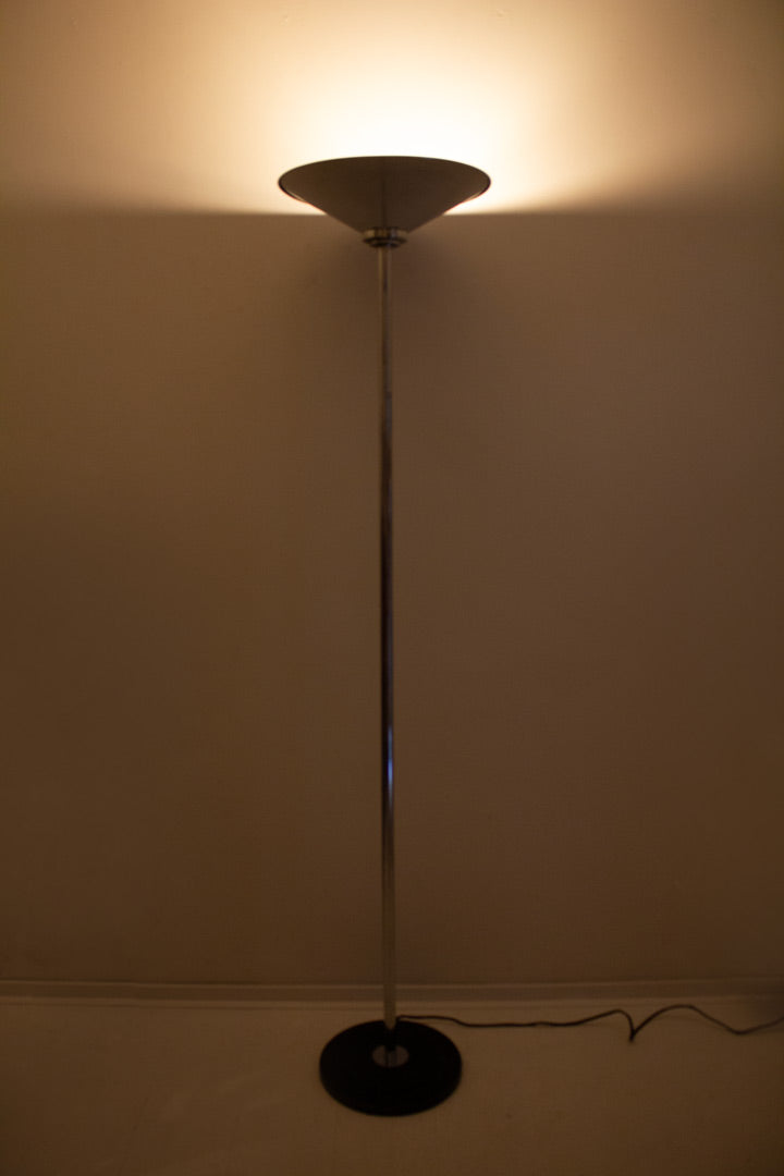 Vintage chroom vloerlamp met houten voet