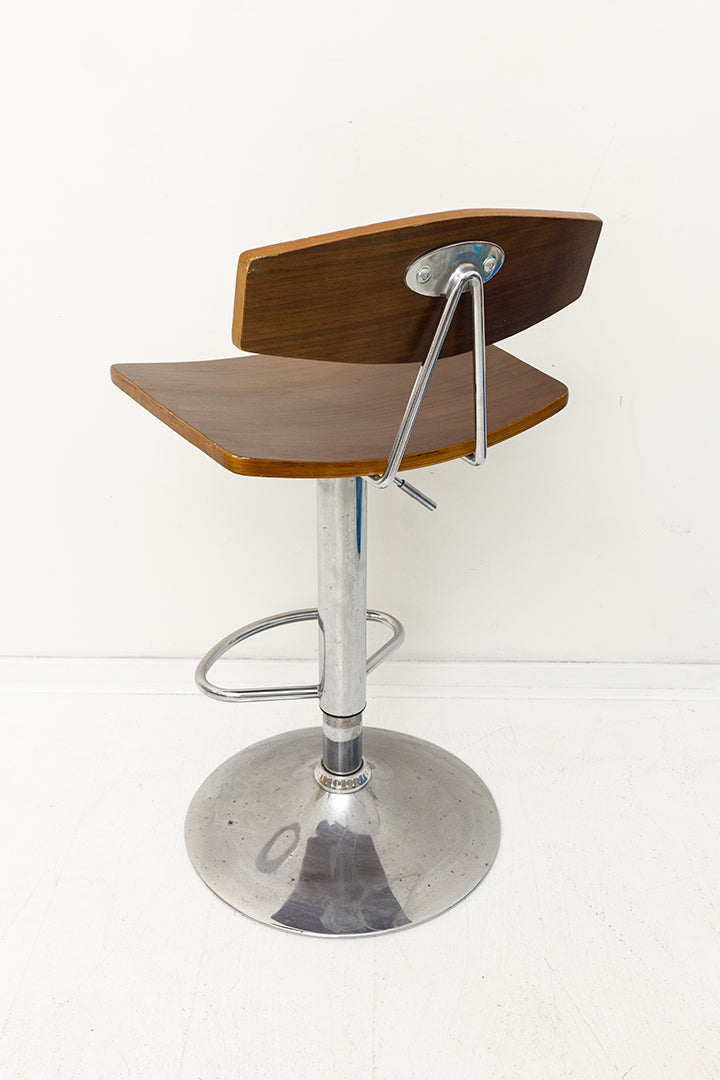 Vintage jaren 70 barkruk met verstelbare voet en houtfineer zitting