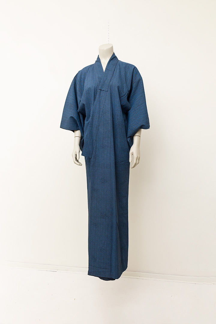 Vintage kimono met zwart/blauw gebloemd patroon