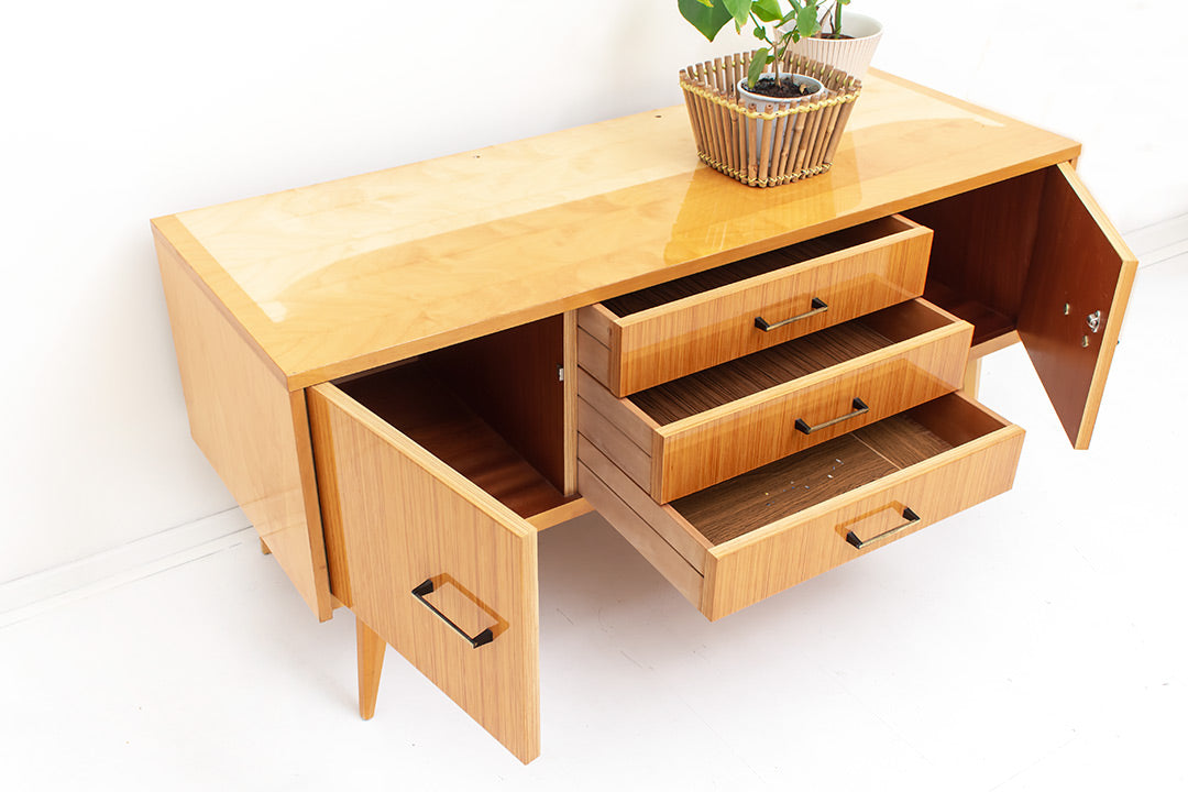 Vintage laag dressoir jaren 70 hoogglans hout