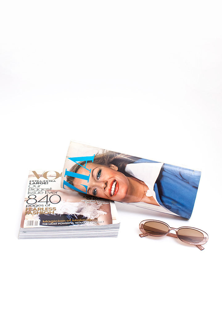 Vintage magazine clutch Grazia