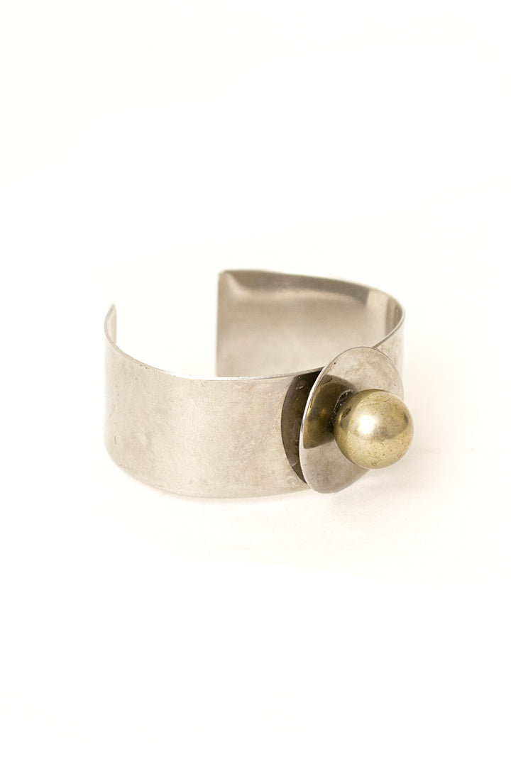 Vintage manchet armband zilverkleurig metaal met bolletje