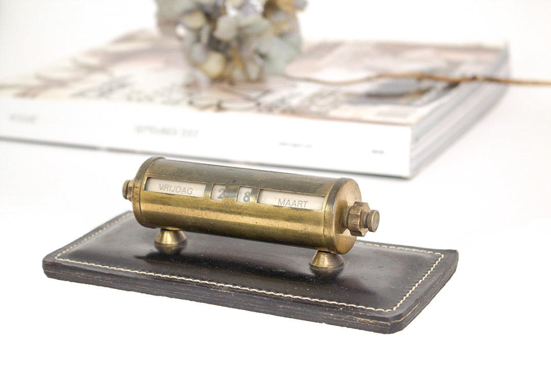 Vintage messing rolkalender