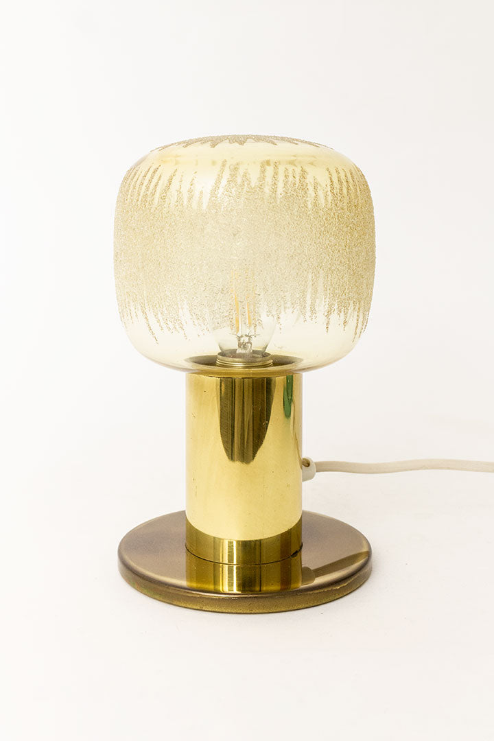 Vintage messing tafellamp met ijsglas bol
