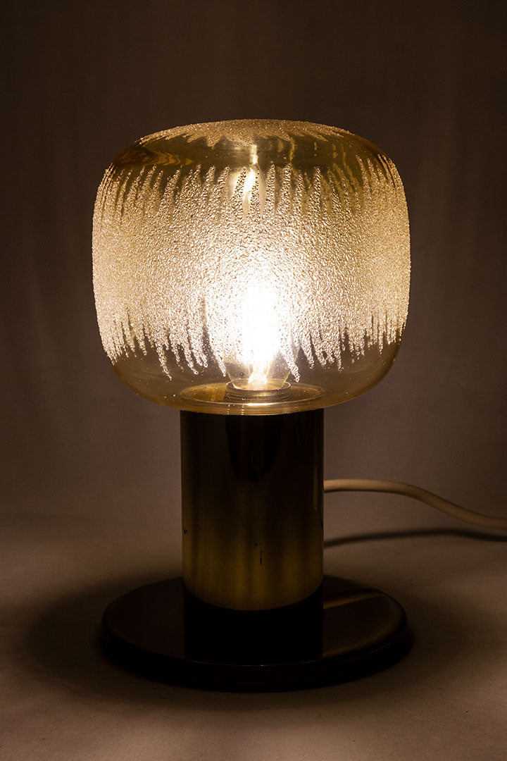 Vintage messing tafellamp met ijsglas bol