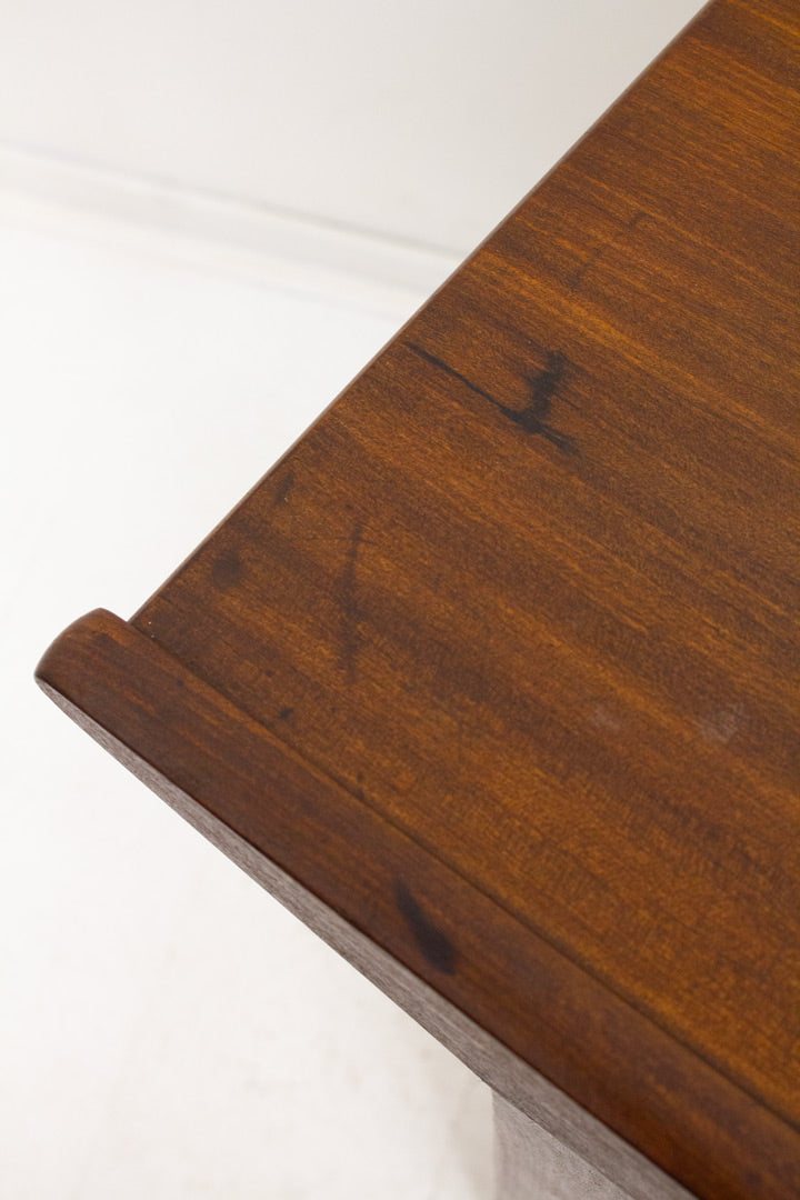 Vintage multi-level houten bijzettafel