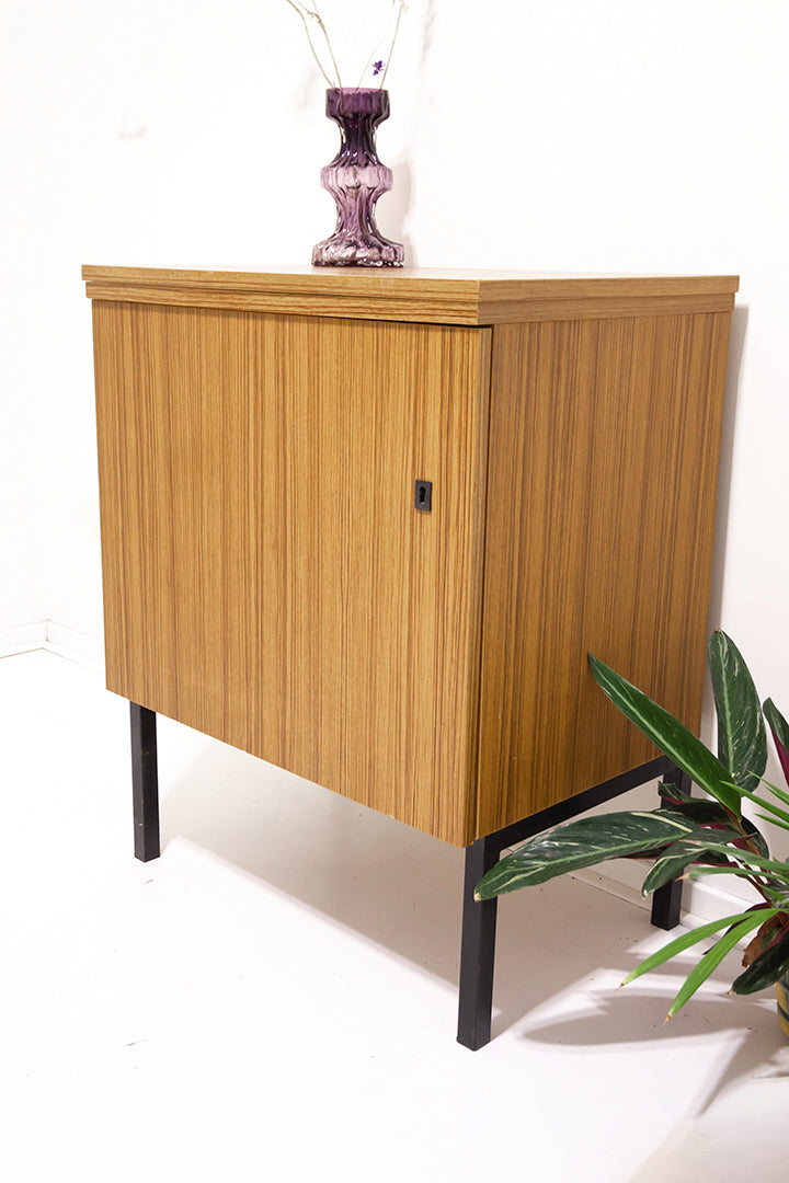 Vintage naaikastje houtfineer met uitklapbare bladen jaren 60