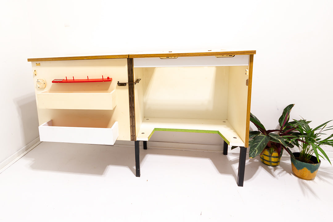 Vintage naaikastje houtfineer met uitklapbare bladen jaren 60