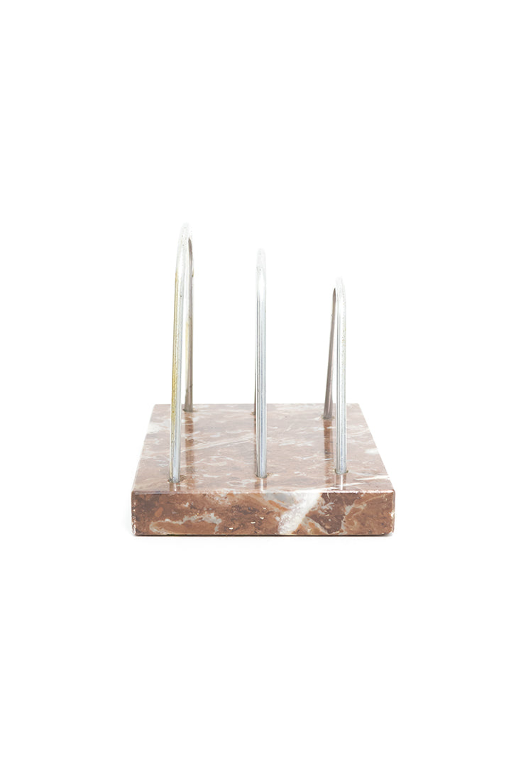 Vintage natuurstenen brievenhouder met zilverkleurige metalen houders