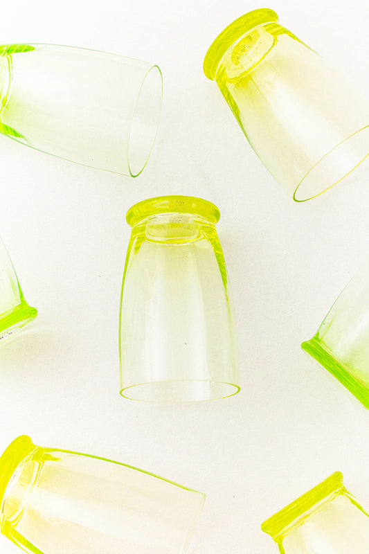 Vintage neon groene drinkglazen uraniumglas - set van 7