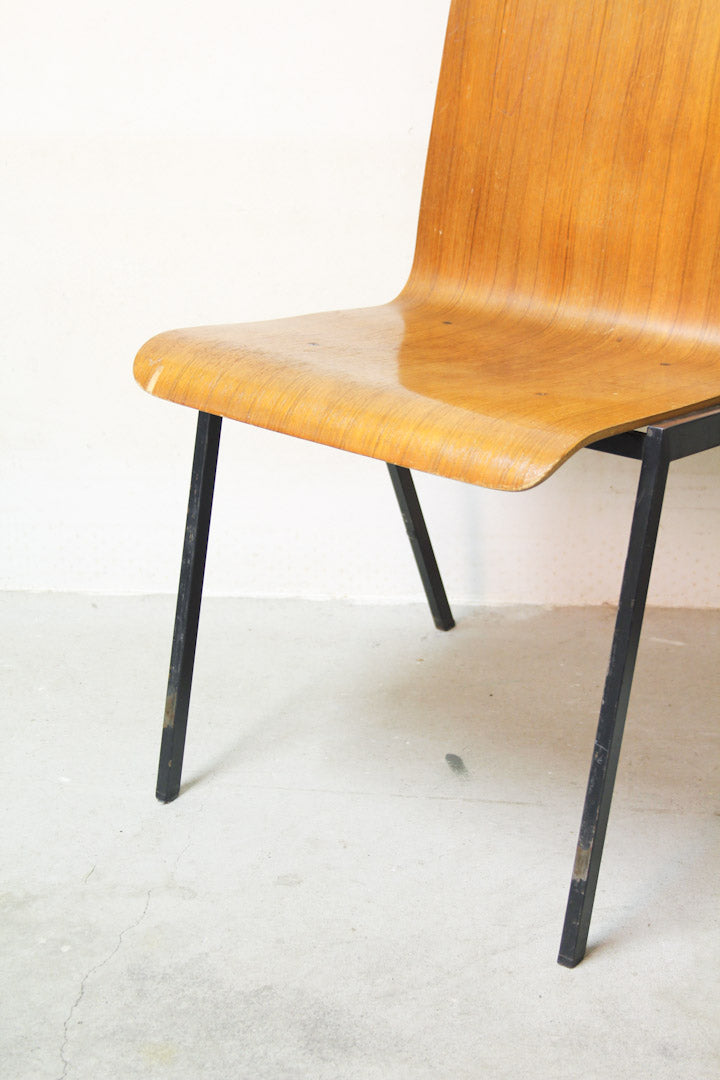 Set vintage pagholz stoelen / houten schoolstoelen