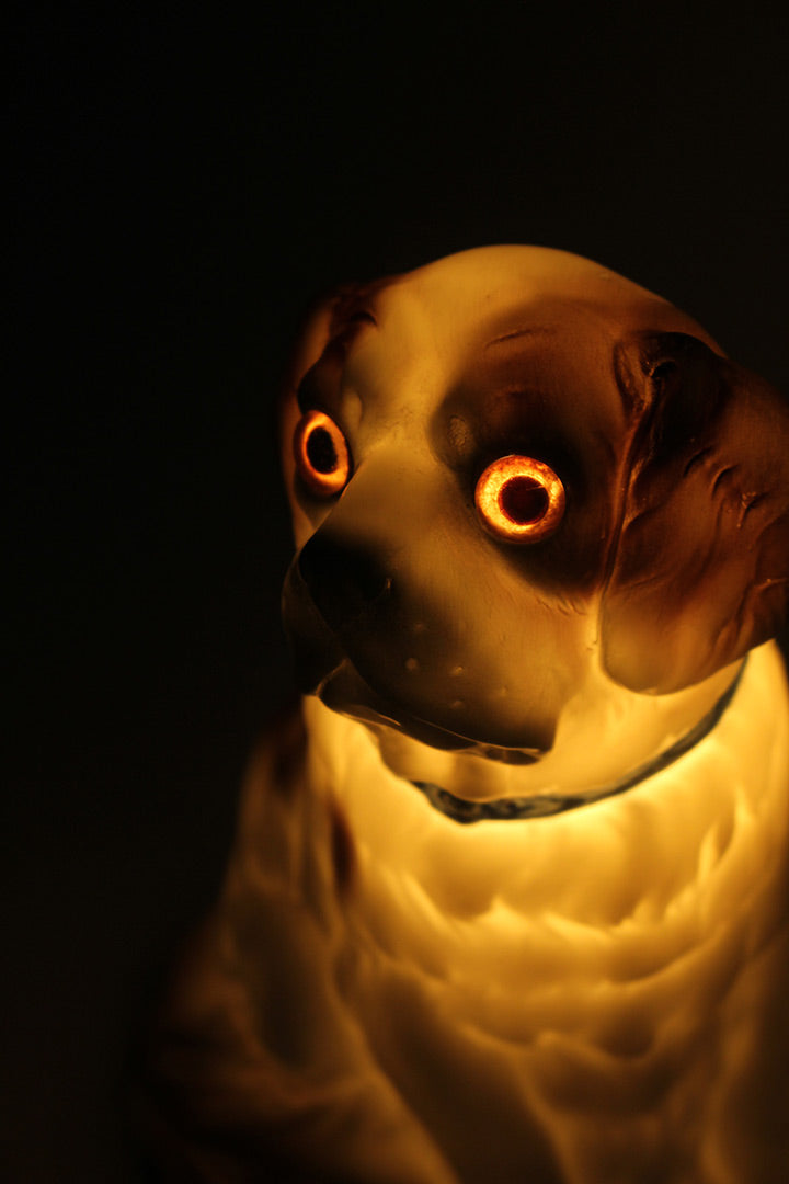 Vintage parfumlamp hond van keramiek jaren 50