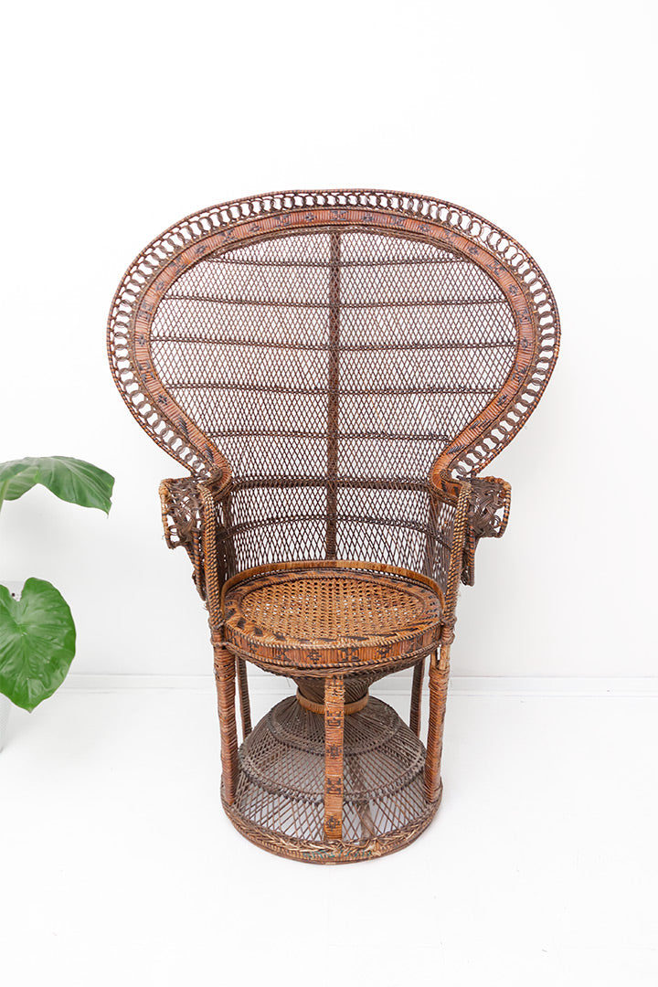 Vintage pauwenstoel van rotan uit de jaren 70