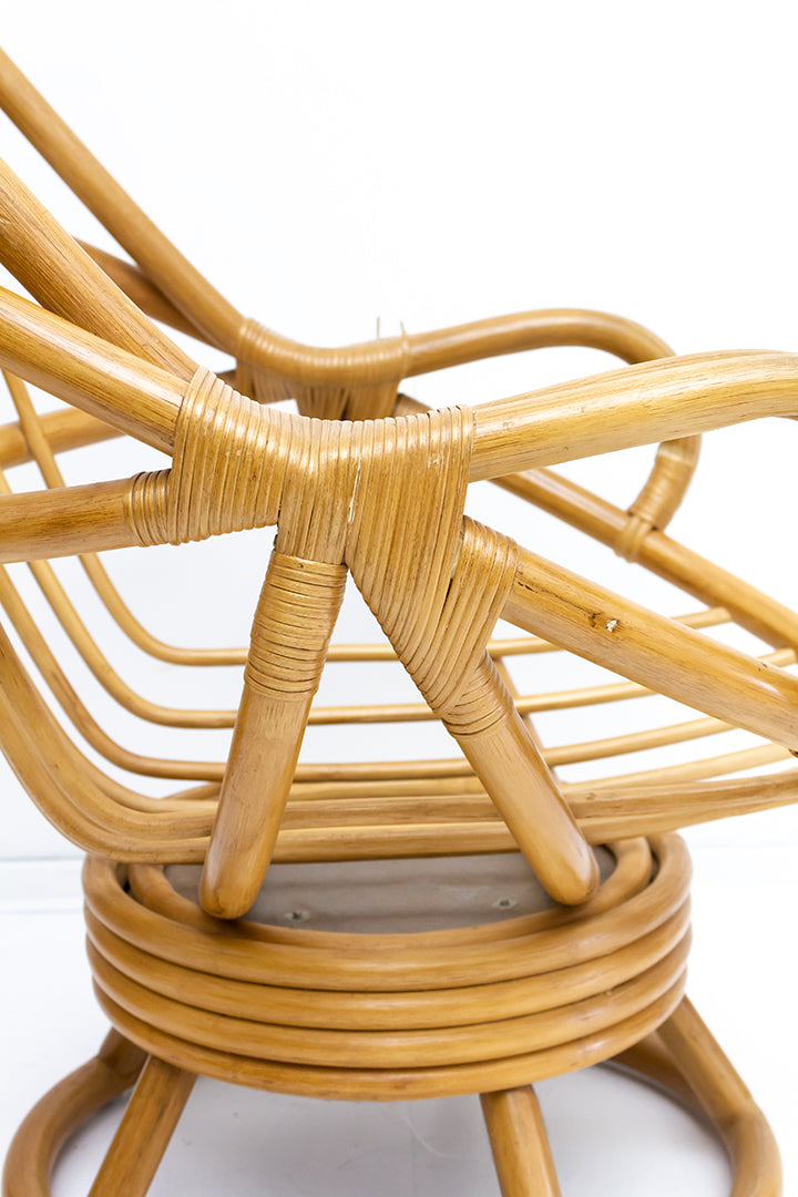 Vintage rotan fauteuil met kussen jaren 80