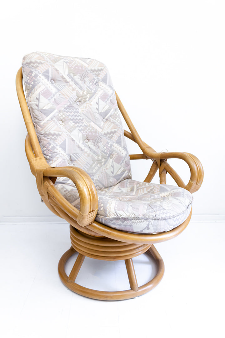 Vintage rotan fauteuil met kussen jaren 80