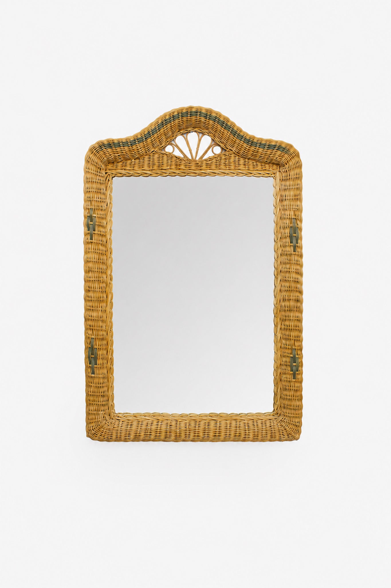 Vintage wandspiegel met rotan frame