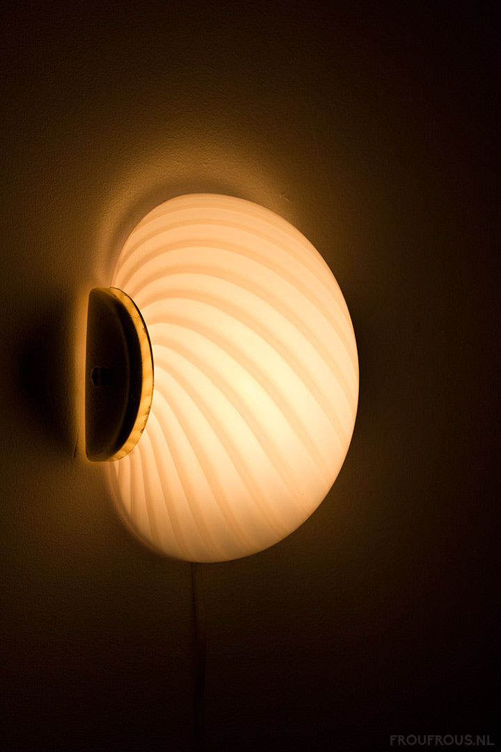 Vintage schelp wandlamp Nautilus