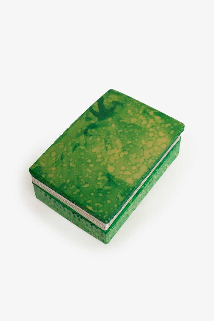 Vintage sieradendoosje van groen gekleurd agaat