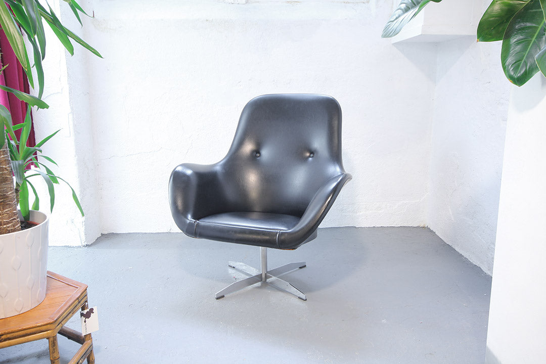 Vintage Space Age zwarte draaifauteuil
