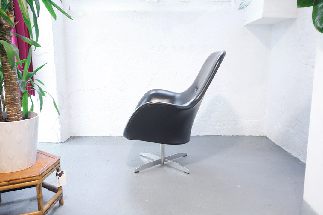 Vintage Space Age zwarte draaifauteuil