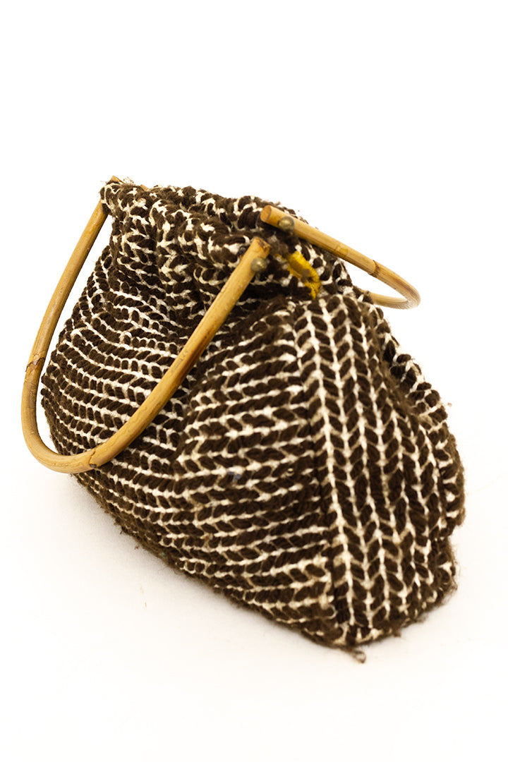 Vintage stoffen handtas bruin/wit met bamboe handvatten