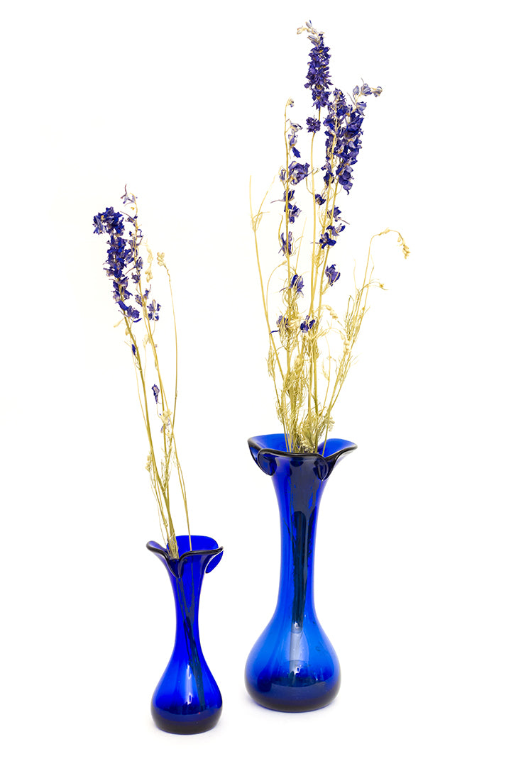 Vintage swung vaas van blauw glas
