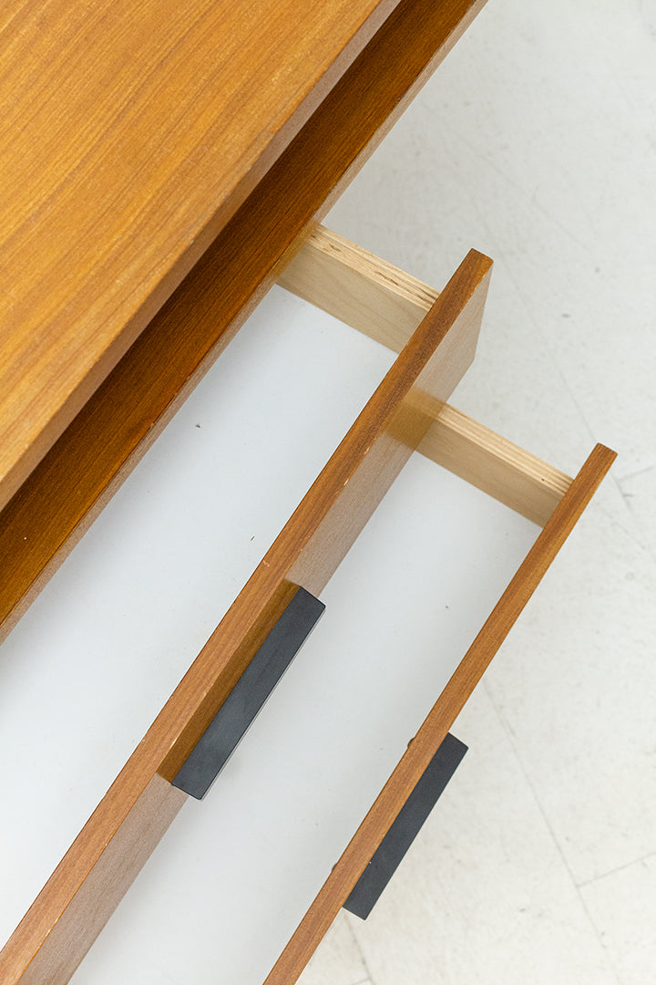Vintage teakhouten bureau Arnhem met boekenkast