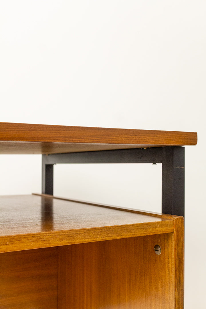 Vintage teakhouten bureau Arnhem met boekenkast