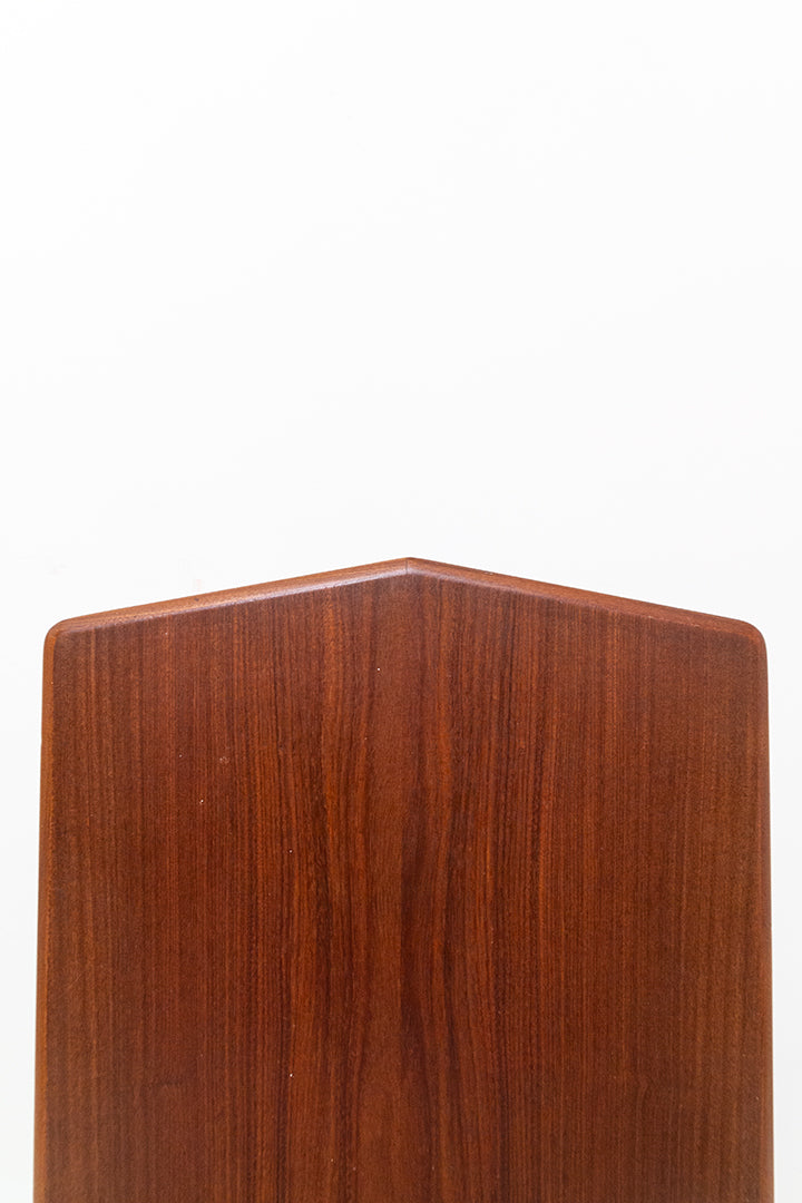 Vintage teakhouten salontafel met 6-hoekig blad en elegante pootjes