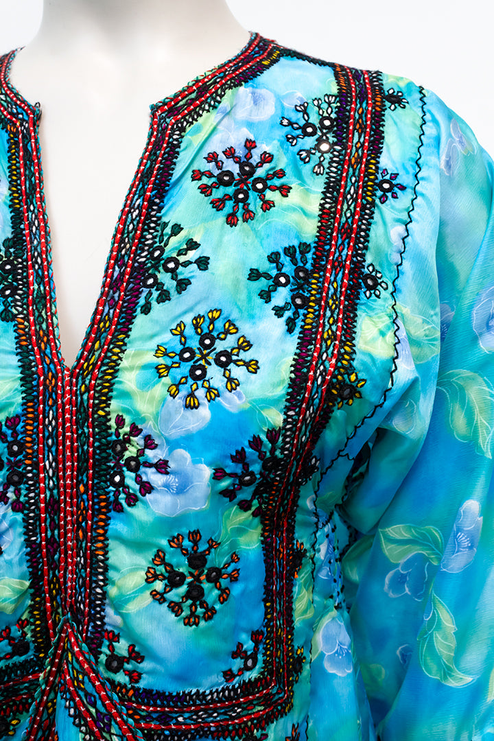 Vintage turkooizen Beloutch jurk met borduursels