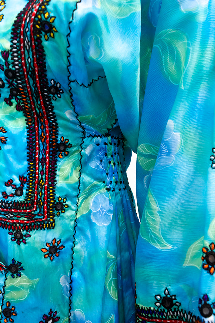 Vintage turkooizen Beloutch jurk met borduursels