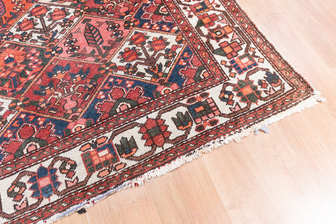Vintage vloerkleed met patroon van bloemen en bladeren 315x214 cm