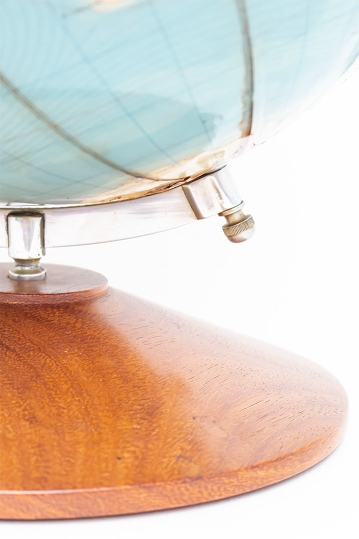 Vintage wereldbol TL Globe 1959 met houten voet
