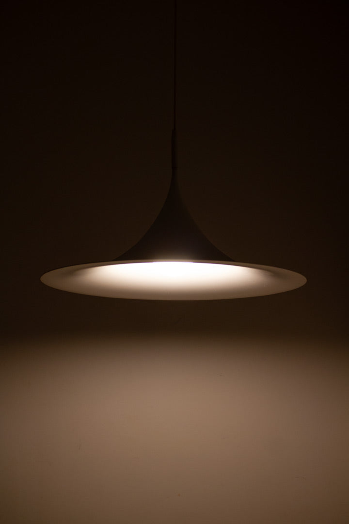 Vintage witte heksenhoed Semi
