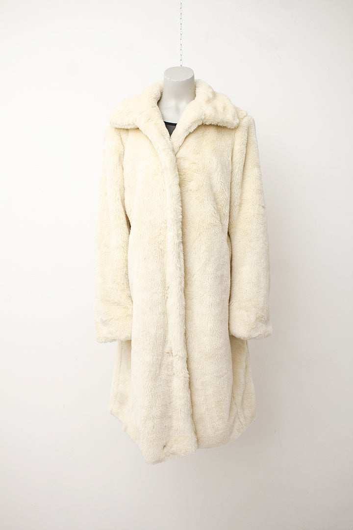 Vintage witte jas van imitatiebont met opstaande kraag