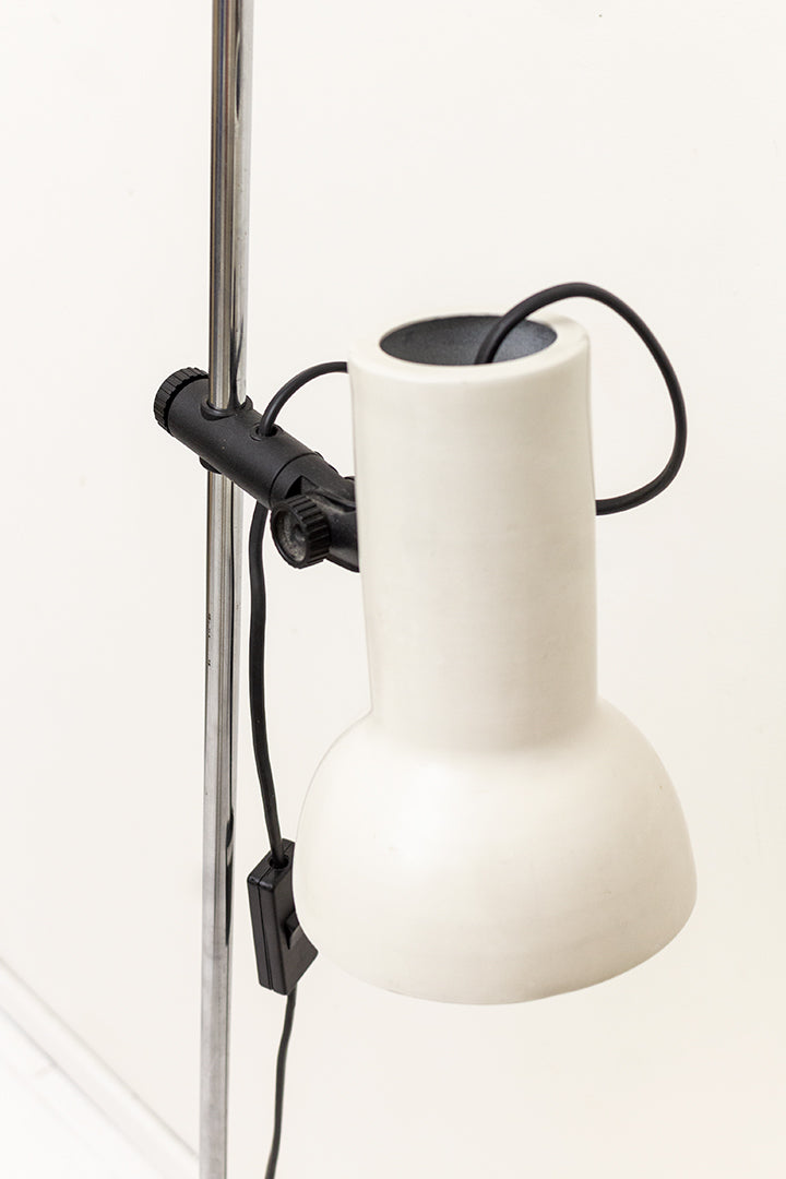 Vintage witte staande lamp van metaal jaren 80