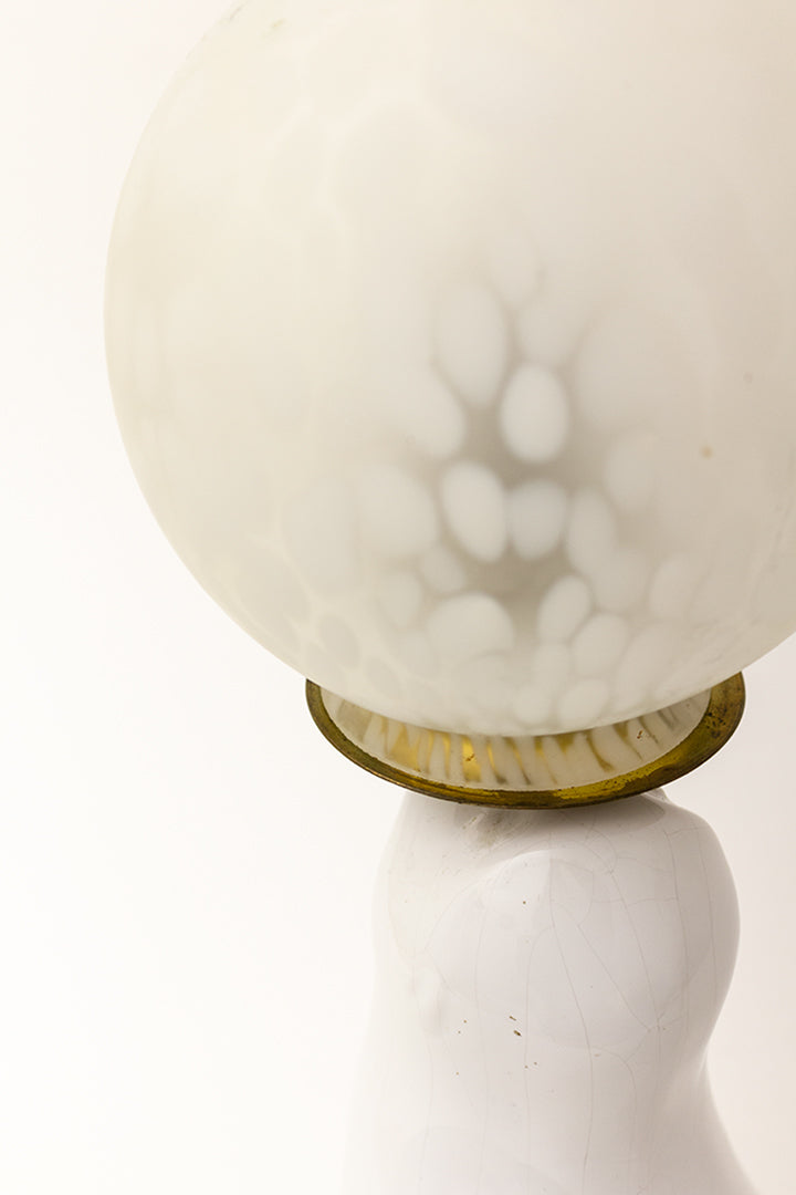 Vintage zeehond lamp met glazen gestipte bal jaren 90