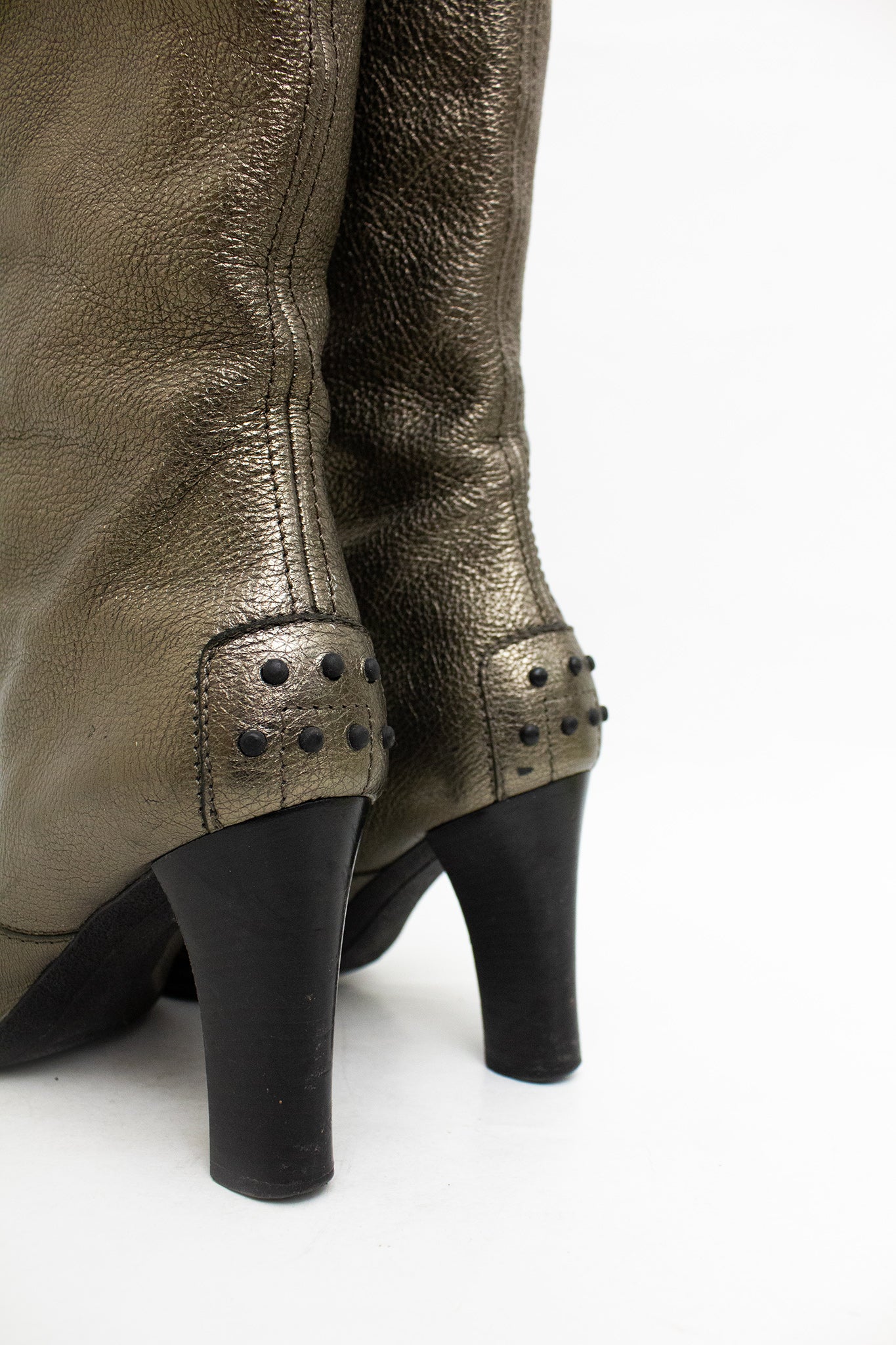 Vintage zilverkleurige leren Tod’s laarzen met hak