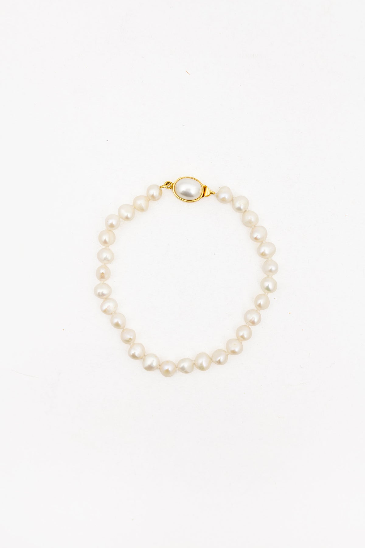 Vintage zoetwater parel armband met goudkleurige sluiting