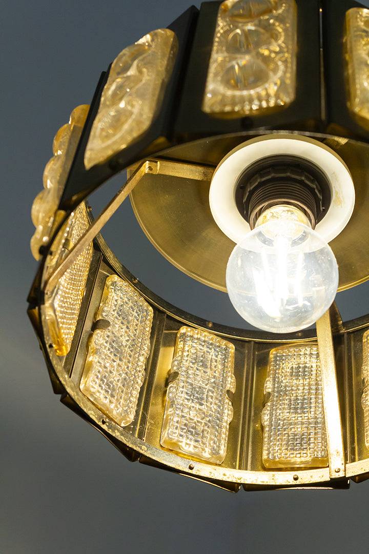 Vitrika hanglamp messing met figuurglas Deens Design jaren 60