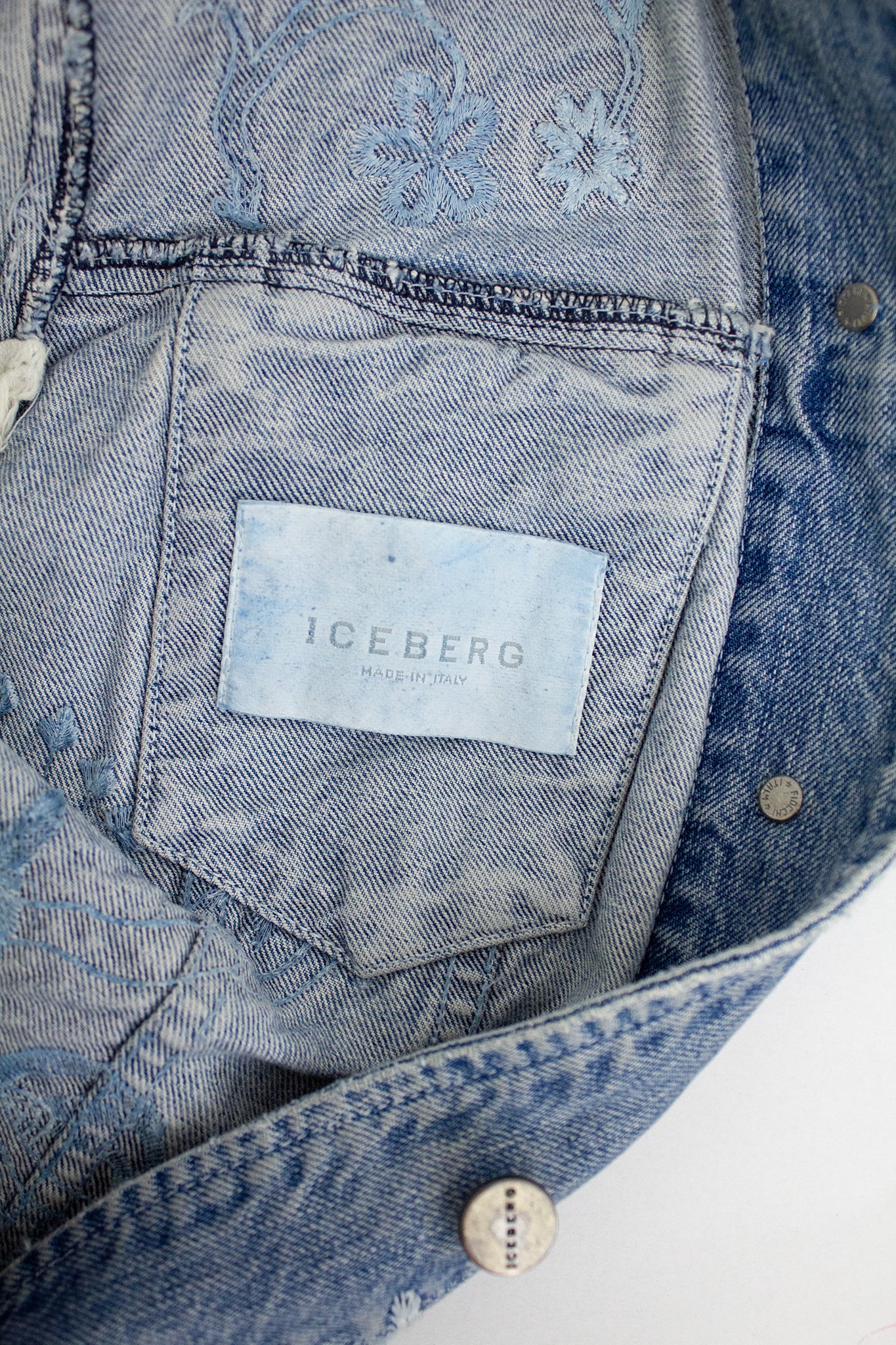 Y2K geborduurd denim Iceberg jasje 
