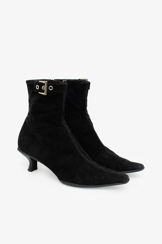 Y2K zwarte suède Prada enkellaarsjes