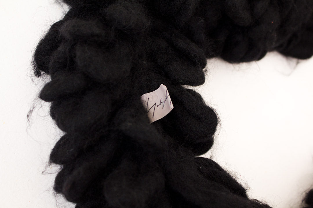 Yohji Yamamoto 1990 zwarte wollen loop shawl